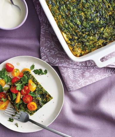 Chard & Herb Frittata Med Cherry Tomater