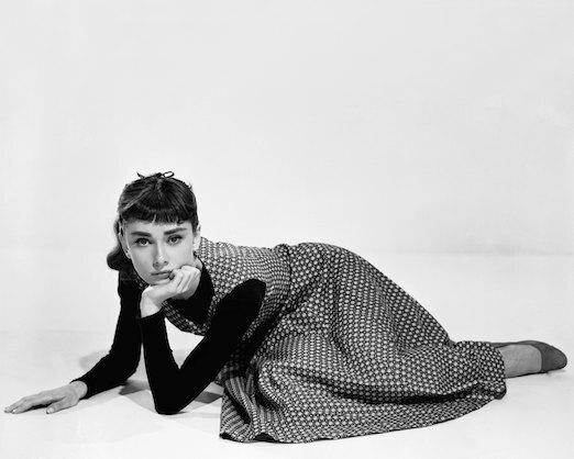 Kort hår med smell på Audrey Hepburn