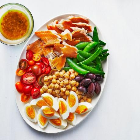 Nicoise-inspirert sommersalat