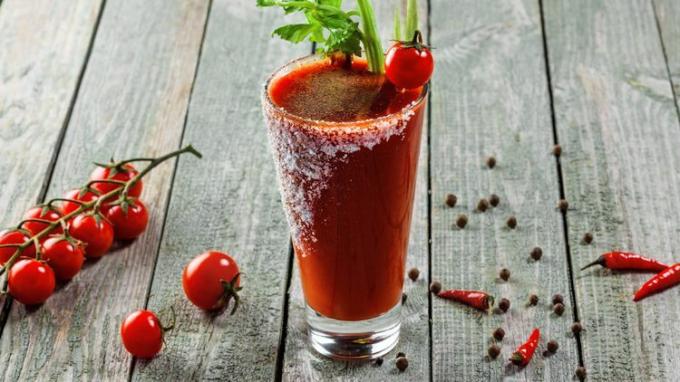 bloody-mary-oppskrift