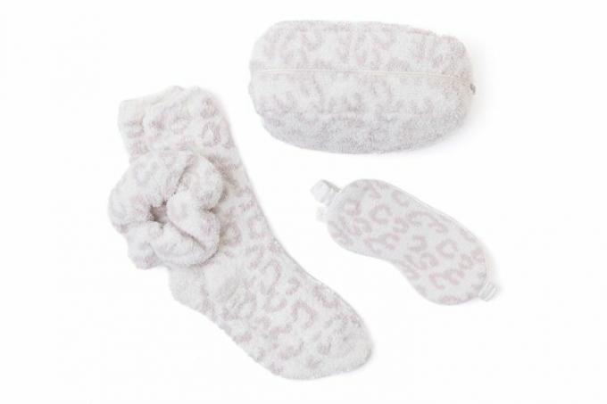 Nordstrom Barefoot Dreams In the Wild Eye Mask, Socks & Scrunchie Reisesett