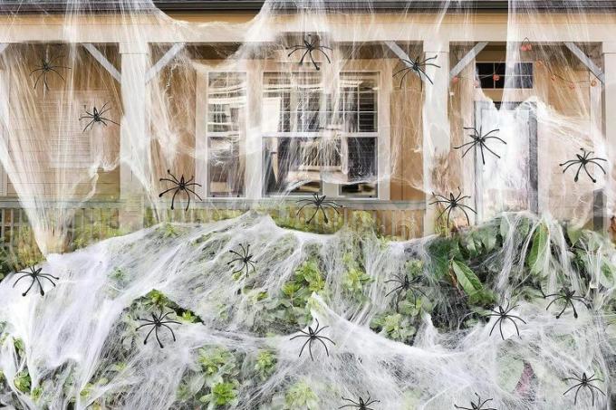 Amazon DUXAA 900 sqft Spider Webs Halloween-dekorasjonsbonus 