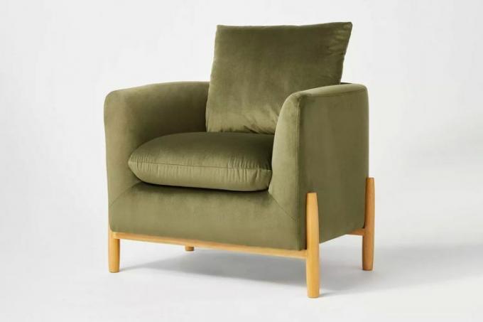 Target Elroy Accent Chair med treben - Terskel designet med Studio McGee