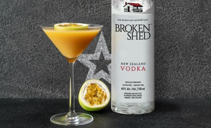 Pasjonsfrukt Martini fra Broken Shed vodka