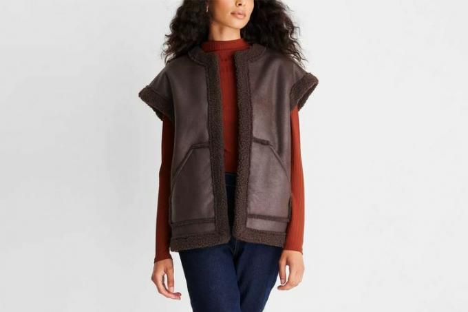 Target Future Collective med Reese kvinners faux shearling fôret skinnvest